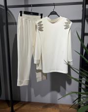 lisa omzu vatkalı takım ekru