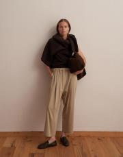 büzgü pileli pantolon bej