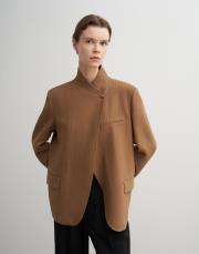 yüksek yaka asimetrik kesim blazer koyu hardal 3